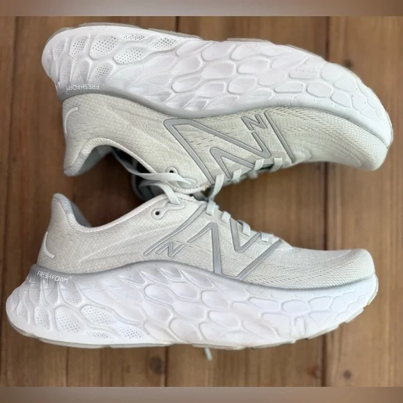 New Balance Women's Fresh Foam Shoes 8.5 Wide - Picture 8 of 15